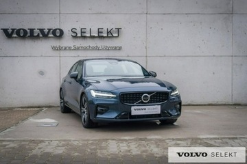 Volvo S60 III Sedan Facelifting 2.0 B5 250KM 2024 Volvo S60 B5 Ultimate Dark Mild Hybrid Benzyna, zdjęcie 2
