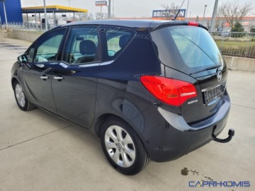 Opel Meriva II Mikrovan 1.4 Turbo ECOTEC 140KM 2012 Opel Meriva 1.4T Innovation Bezwypadkowa 1.4 Benzyna 140KM, zdjęcie 3