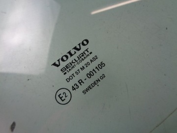 SKLO (OKNO) DVEŘE PRAVÝ ZADNÍ VOLVO XC70 2002 ROK