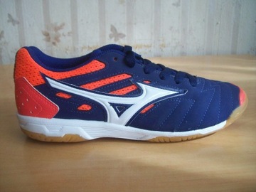 BUTY HALOWE MIZUNO ROZ.EU 36.5