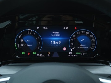 Volkswagen Golf VIII Hatchback Plug-In-Hybrid 1.4 TSI 204KM 2022 VW Golf 1.4 TSI eHybrid, Salon Polska, zdjęcie 10