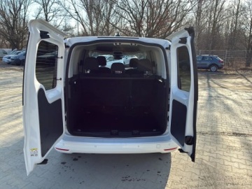 Volkswagen Caddy V Caddy 2.0 TDI 102KM 2025 Volkswagen Caddy Osobowy 2.0 TDI 102KM Manualna r., zdjęcie 13