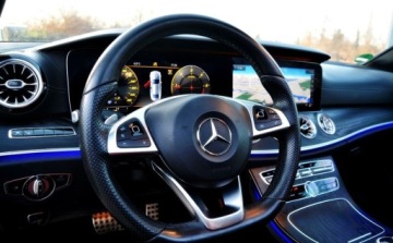 Mercedes Klasa E W213 Kombi 3.0 350d 258KM 2018 Mercedes-Benz Klasa E AMG Bezwypadkowy, Zadbany, Bogate wyposazenie 3.0, zdjęcie 16