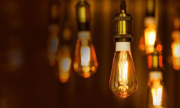 Светодиодная лампа E27 накаливания 6Вт ST64 840 люмен теплый белый SuperLED