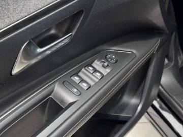 Peugeot 3008 II Crossover 1.2 PureTech 130KM 2017 Peugeot 3008 GT Line, Full LED, Kamera cofania, Blind Spot, navi FV-23, gw, zdjęcie 18