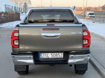 Toyota Hilux VIII Podwójna kabina Facelifting 2.8 D-4D 204KM 2021 TOYOTA HILUX 2.8 D-4D Double Cab SR5+ 4x4, zdjęcie 10