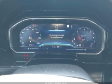 Chevrolet Silverado II 2024 Chevrolet Silverado 1500 Short Bed Lt Trail Boss 2024 6.2l 6.2 Benzyna, zdjęcie 10