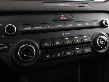 Kia Sportage III SUV Facelifting 1.7 CRDi 115KM 2016 Kia Sportage Navi klima auto kamera i czujniki, zdjęcie 26