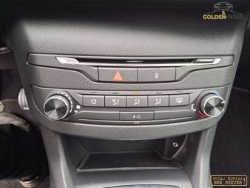 Peugeot 2013 Peugeot 308 1,6 125KM klima elektryka wspomaganie alu oplacony 1.6 Benzyna, zdjęcie 12