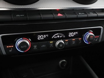 Audi Q2 SUV 1.5 35 TFSI 150KM 2019 Audi Q2 35 TFSI Automat Climatronic Tempomat, zdjęcie 24