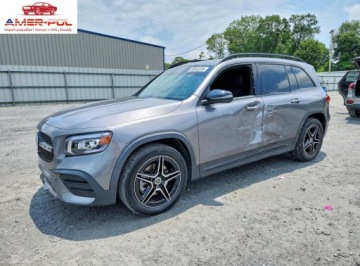 Mercedes GLB 2022 Mercedes-Benz GLB 250 4matic 2022 2.0 Benzyna 221KM