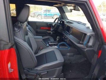 Ford 2022 Ford Bronco 2022r, Black Diamond, 4x4, 2.3L 2.3 Benzyna 275KM, zdjęcie 8