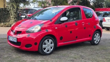 Toyota Yaris III Hatchback 5d Facelifting 1.0 VVT-i 69KM 2009 TOYOTA AYGO 1.0 VVT-i 68KM 2009 KLIMA-SERWO SUPER STAN! BIEDRONECZKA!!!, zdjęcie 3