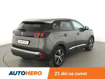 Peugeot 3008 II Crossover 1.2 PureTech 130KM 2018 Peugeot 3008 virtual cocpit navi półskóra, zdjęcie 6