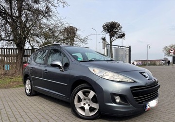 Peugeot 207 SW 1.4 VTi 95KM 2010 Peugeot 207 Peugeot 207 1.4 Trendy, zdjęcie 4