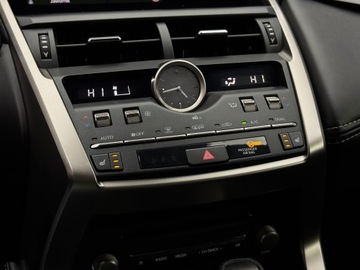 Lexus NX I SUV Facelifting 300h 197KM 2020 Lexus NX 300H Business Edition AWD / 1 właściciel, zdjęcie 22