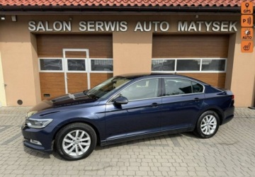 Volkswagen Passat B8 Limousine 1.8 TSI BlueMotion Technology 180KM 2017 Volkswagen Passat 1,8 TSI 180KM Klimatronik Kola latozima 1.8 Benzyna