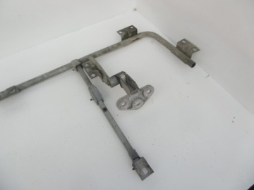 КРЕПЛЕНИЕ РАМЫ ОБТЕКАТЕЛЬ ЛЕВЫЙ RENAULT PREMIUM DXI