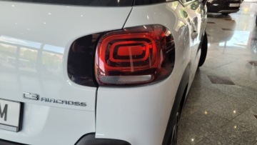 Citroen C3 Aircross  I Crossover 1.2 PureTech 110KM 2018 Citroen C3 Aircross C3 AIRCROSS 1.2 1.2 Benzyna 110KM, zdjęcie 20