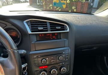 Citroen C4 II Hatchback 5d 1.4 16v VTi 95KM 2013 Citroen C4 1.4 benz. 95KM ks. serwis. do konca Gwarancja Zamiana Zarejestr, zdjęcie 11