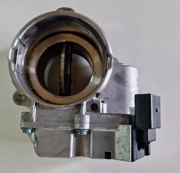 PRZEPUSTNICA AUDI A4 B7 2.0 TDI A2C95911698