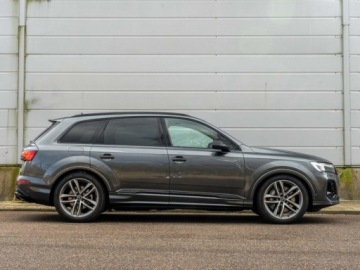 Audi Q7 II 2026 AUDI Q7 55 TFSI e quattro S Line Suv 3.0 (394KM) 2026, zdjęcie 2