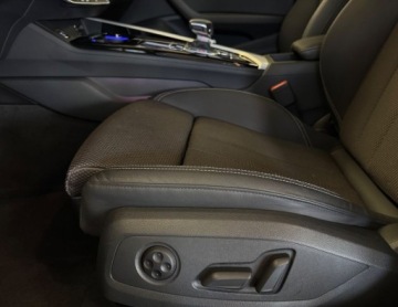 Audi A4 B9 Avant Facelifting 2.0 40 TFSI 204KM 2024 Audi A4 Avant Pelna oferta na R-CARS.pl 2.0 Benzyna 204KM, zdjęcie 12