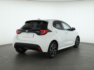Toyota Yaris IV Hatchback 1.5 Hybrid Dynamic Force 116KM 2021 Toyota Yaris 1.5 VVT-i Hybrid, Salon Polska, zdjęcie 4