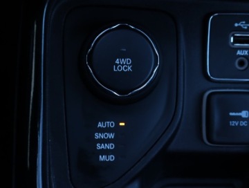 Jeep Compass II SUV 1.4 Multiair 170KM 2019 Jeep Compass 1.4 MultiAir, Salon Polska, zdjęcie 18