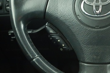 Toyota Corolla IX (E12) Kombi 2.0 D-4D 90KM 2004 Toyota Corolla 2.0 D-4D, HAK, Klima, Klimatronic, zdjęcie 12