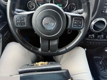 Jeep Wrangler III Unlimited Facelifting 2.8 CRD 200KM 2017 Jeep Wrangler Unlimited 2.8 CRD Automatik Rubicon 200KM 2017r Zamiana!, zdjęcie 27