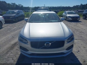 Volvo S90 II Sedan 2.0 T5 250KM 2018 Volvo S90 2018 Volvo S90 T5 FWD Momentum 2.0 Benzyna 250KM, zdjęcie 1