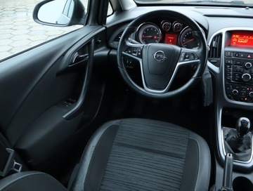 Opel Astra J Sedan 1.4 Turbo ECOTEC 140KM 2018 Opel Astra 1.4 T, Salon Polska, GAZ, Klima, zdjęcie 6