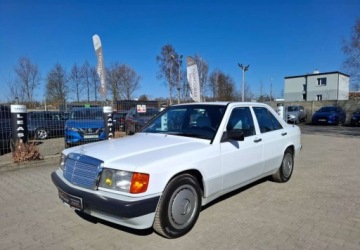 Mercedes 190 2.0 102KM 1989 Mercedes-Benz W201 (190) Mercedes-Benz W201 (190) 2.0 Benzyna 102KM, zdjęcie 5