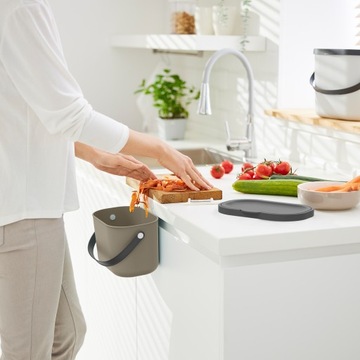 Контейнер для биоотходов Rotho ALBULA 3,2 л