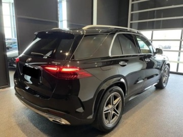 Mercedes GLE V167 SUV Facelifting 2.0 300d 269KM 2026 MERCEDES-BENZ GLE 300 d 4-Matic AMG Line 2.0 (269KM) 2026, zdjęcie 3