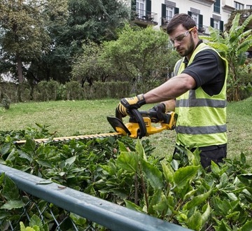 Аккумуляторные электрические ножницы DeWalt DCMHT563N