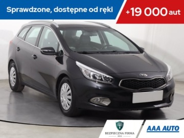 Kia Ceed II Kombi 1.6 CRDi 128KM 2013 Kia Ceed 1.6 CRDi, Navi, Klima, Klimatronic