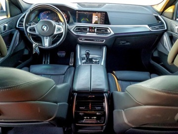 BMW X6 G06 2022 BMW X6 xDrive40i 2022 3.0 Benzyna 335KM, zdjęcie 8