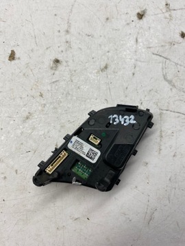 AUDI A3 A4 A6 KNOFLÍKY ŘÍDÍCÍ 82A951523G