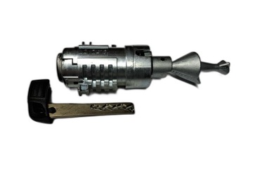NOWA WKŁADKA ZAMEK LEWA BMW 5 E60 E61 E62