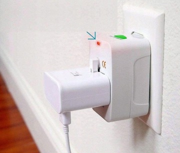 3 СЕТЕВЫХ АДАПТЕРА ДЛЯ РОЗЕТОК ВЕЛИКОБРИТАНИЯ, ЕС