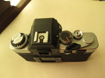 MINOLTA XE-5 С MINOLTA 45 / 2