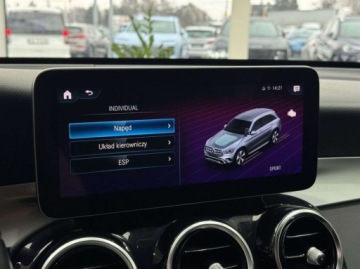 Mercedes GLC C253 SUV Facelifting 2.0 200d 163KM 2019 Mercedes-Benz GLC 200d 4-Matic Kamera cofania Nawigacja LED Salon Pols, zdjęcie 32
