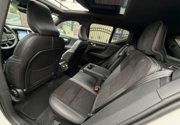 Volvo XC40 Crossover 2.0 T5 247KM 2018 Volvo XC 40 Salon PL FV23 RDesign Panorama Martwe Pole CarPlay AndroidAuto, zdjęcie 30