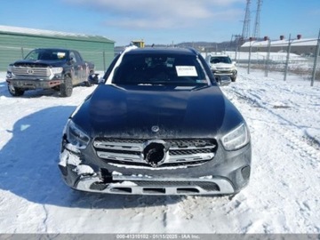 Mercedes GLC C254/X254 2022 Mercedes-Benz GLC 2022r., 300, od ubezpieczalni 2.0 Benzyna 255KM, zdjęcie 1