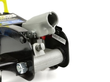 Гидравлический автомобильный домкрат, низкопрофильный, до 2,5 тонн GEKO