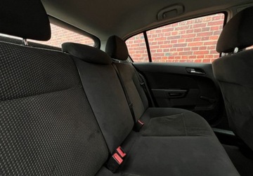 Opel Astra H Hatchback 5d 1.6 Twinport ECOTEC 105KM 2004 Opel Astra automat klima Alu Gwarancja w cenie Warszawa VWWL 1.6 Benzyna, zdjęcie 18