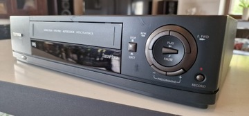 Видеомагнитофон Telefunken M9820G VHS