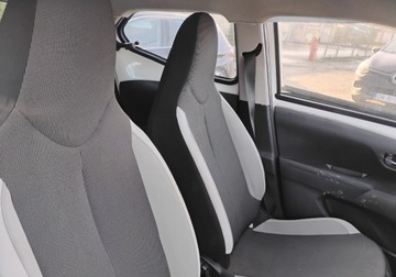Toyota Aygo II Hatchback 5d 1.0 VVT-i 69KM 2017 Toyota Aygo 122017r,SALON POLSKA1.0 Benzyna. Uszkodzony przod i lewy bok., zdjęcie 7
